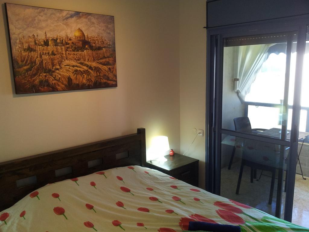 Samson Vacation Rentals Aschkelon Zimmer foto